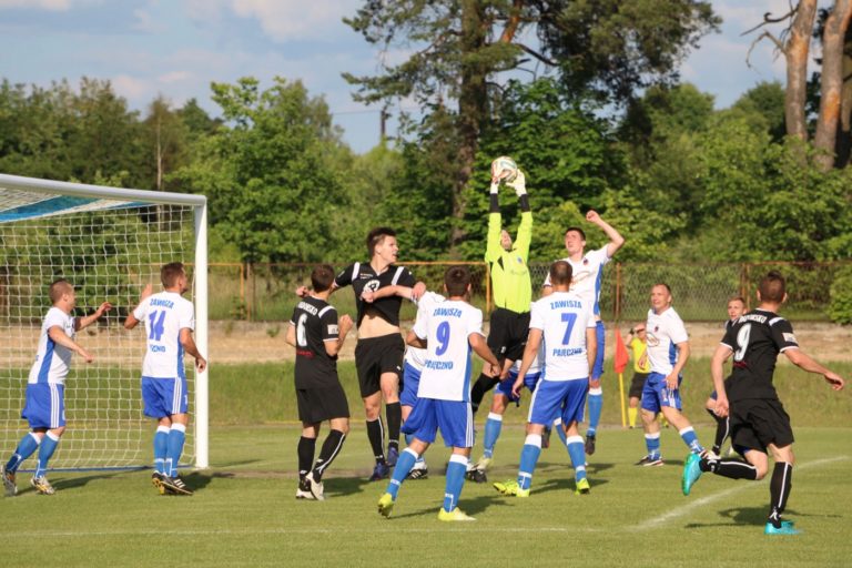 Zawisza przegrywa z Mechanikiem