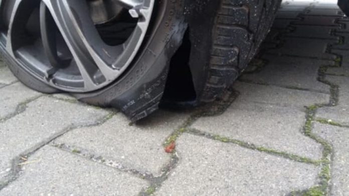 pajeczno-rozciete-opony