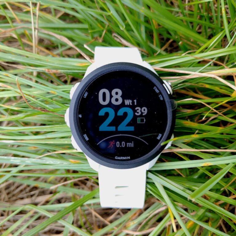 Jak wybrać smartwatch dla kobiety?