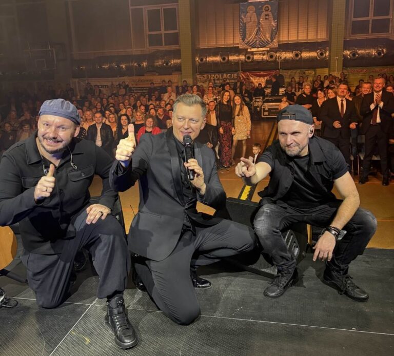 Gminny Dzień Kobiet w Rząśni pełen muzyki i atrakcji