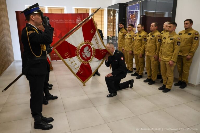 Zmiana na czele PSP w Pajęcznie. Nowy komendant oficjalnie powołany